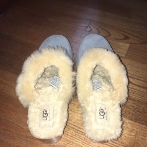 Size 9 UGG Light Blue Suede Clogs❤️